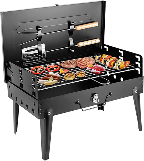 Portable camping grill for campfire dining